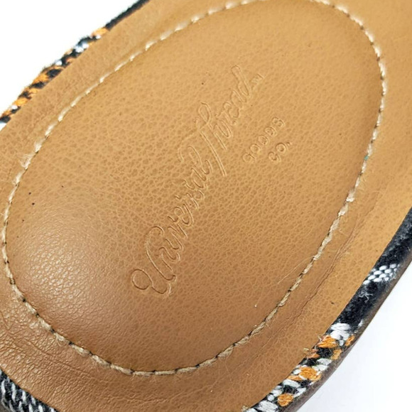 Universal Thread Womens 9.5 Lana Mules Tribal Black Gold White Stripe Shoes - Picture 7 of 7